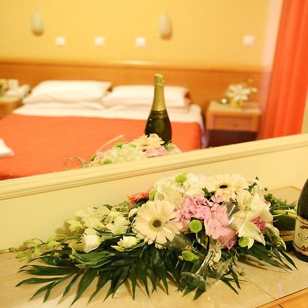 Marine Congo Hotel Rhodes City Екстериор снимка