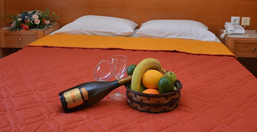 Marine Congo Hotel Rhodes City Екстериор снимка